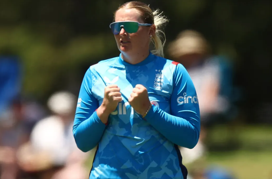 WBBL Draft: Ecclestone Moves to Strikers After Sixers Pick Dunkley in Shock Move. Other Draft Highlights: