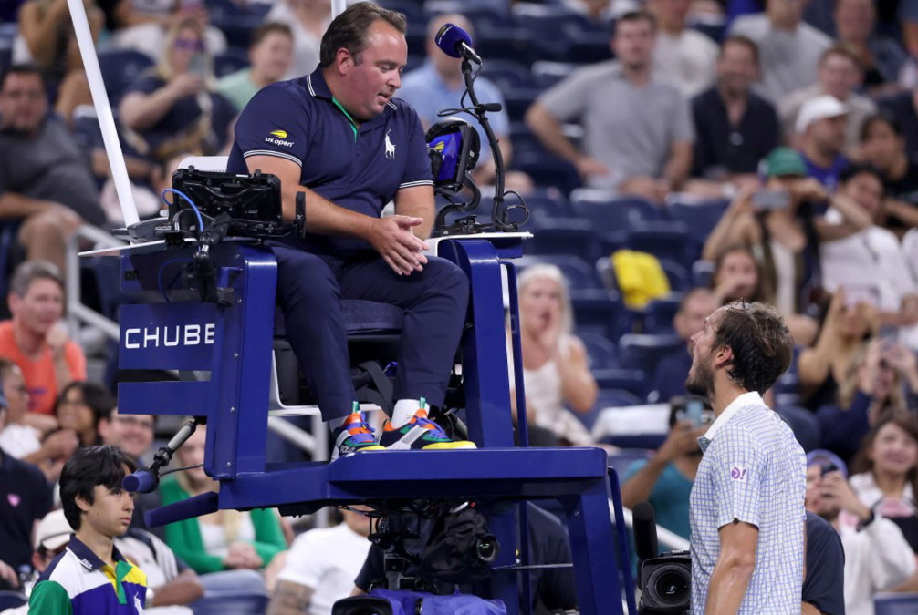 “I Didn’t Do Anything, the Crowd Did”: Medvedev on Chaotic US Open 2025 Clash vs Bonzi
