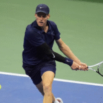US Open 2025 Semis: Sinner’s Physio Timeout Ignites Debate—Injury, Fatigue, or Tactics?